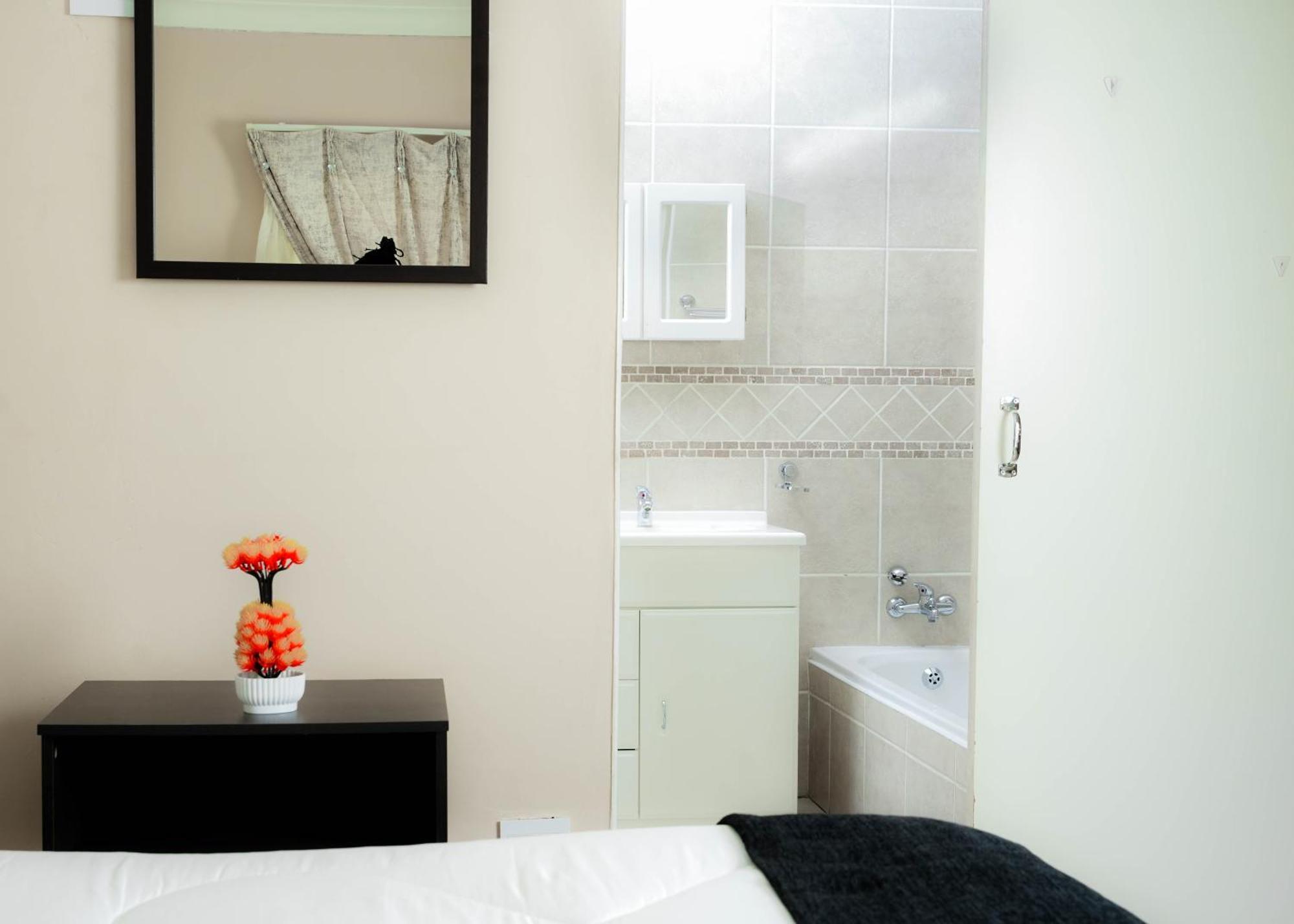 Sar Guesthouse Benoni Luaran gambar